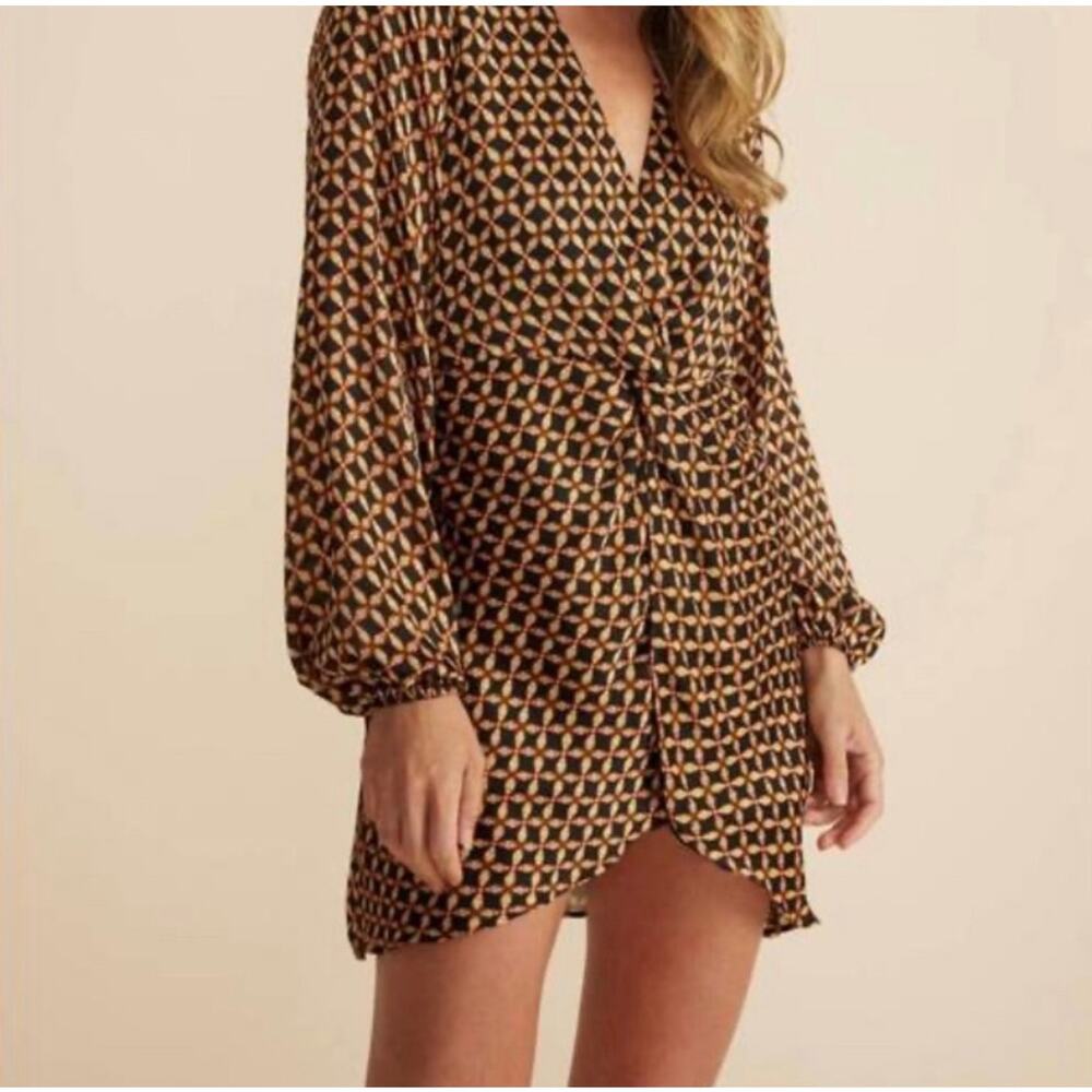 NWT MINKPINK Valentina Mini Dress Wrap Front Long Sleeve Floral Geometric Sz L